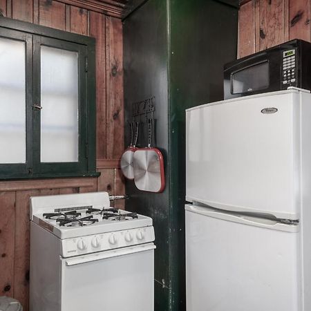 Cozy Cabin, 2 Bedrooms, Fireplace, Midtown, Sleeps 5 Ruidoso Exterior foto