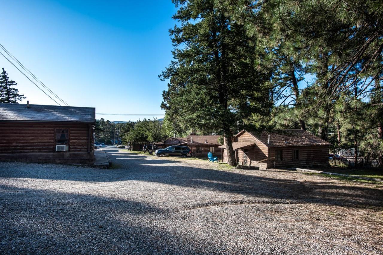 Cozy Cabin, 2 Bedrooms, Fireplace, Midtown, Sleeps 5 Ruidoso Exterior foto